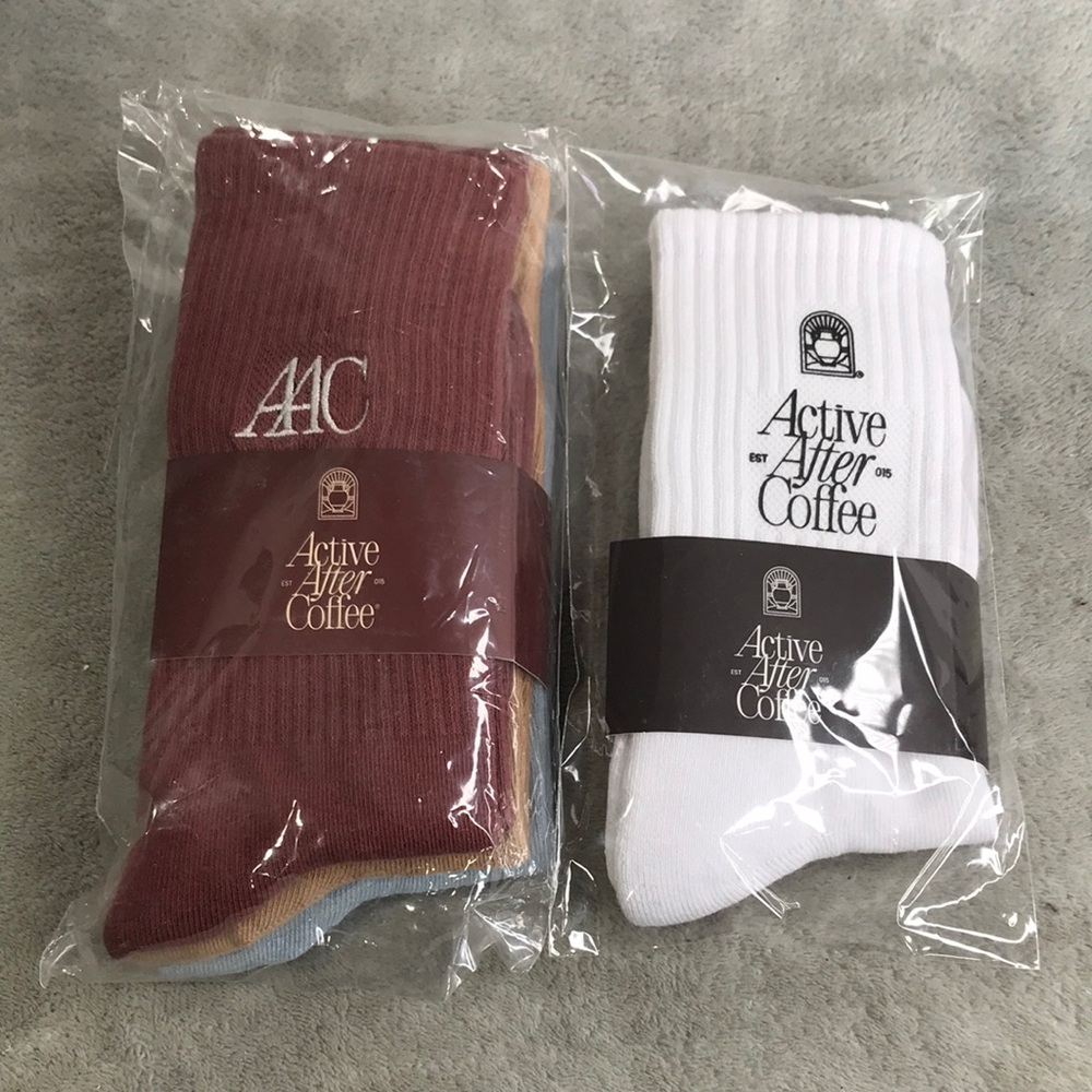Active After Coffee 4 Pairs of Crew Socks One Size  New